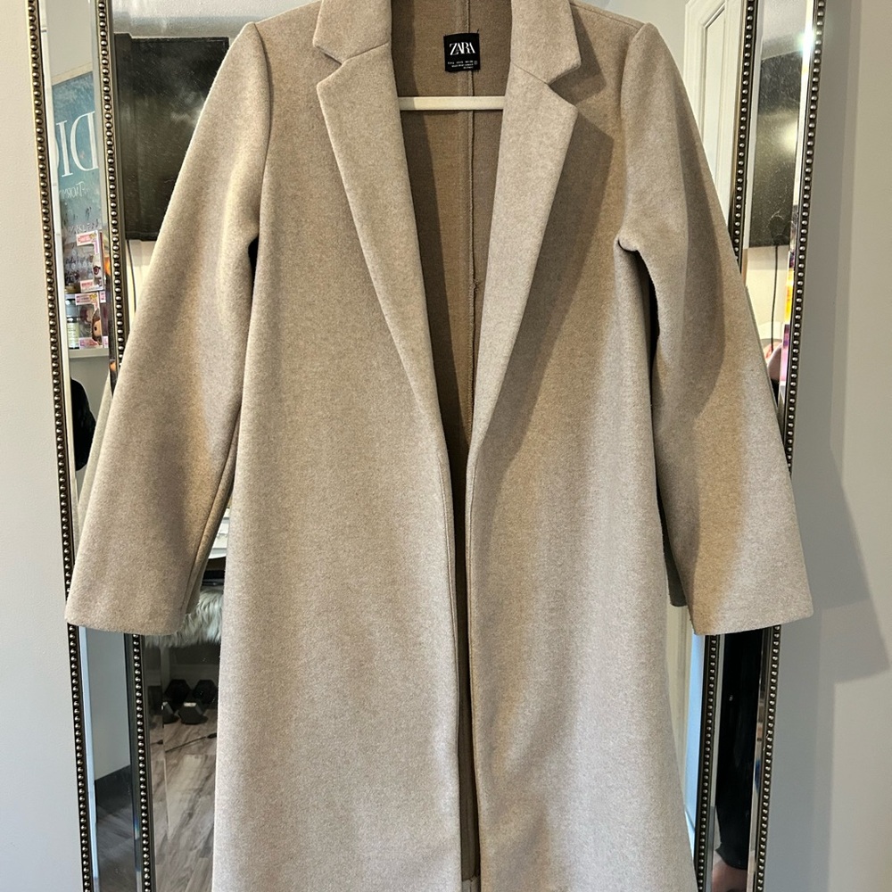 Zara Women's Gray Coat